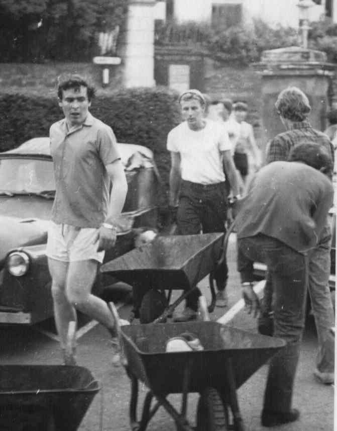 Myself (Ian Maiden)
and John Hartley coming into Park View.