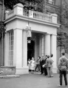 From Keith Richardson.
Alan Redgrove being hung outside Parkview as a practice for his being lynched in Church St on the saturday morning .
I do not remember which year this was, but it was probably about 1961.